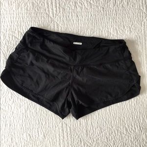 Lululemon Speed Up Shorts 2.5”